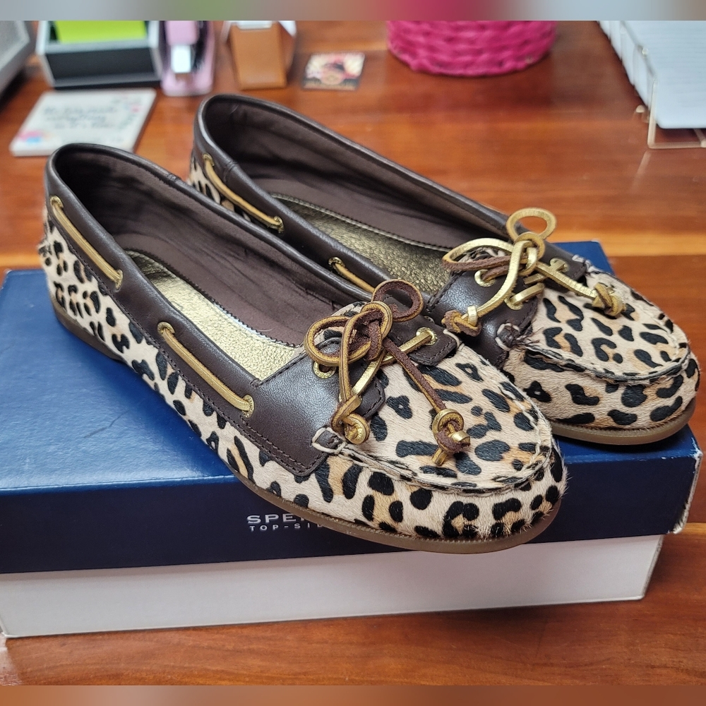 Audrey Leopard Pony Sperrys